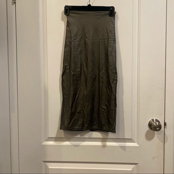 Commando Pencil Midi Skirt In Color Pewter - Picture 3 of 4